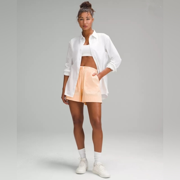 lululemon athletica Pants - Lululemon Cotton-Blend Poplin High-Rise Short 4"